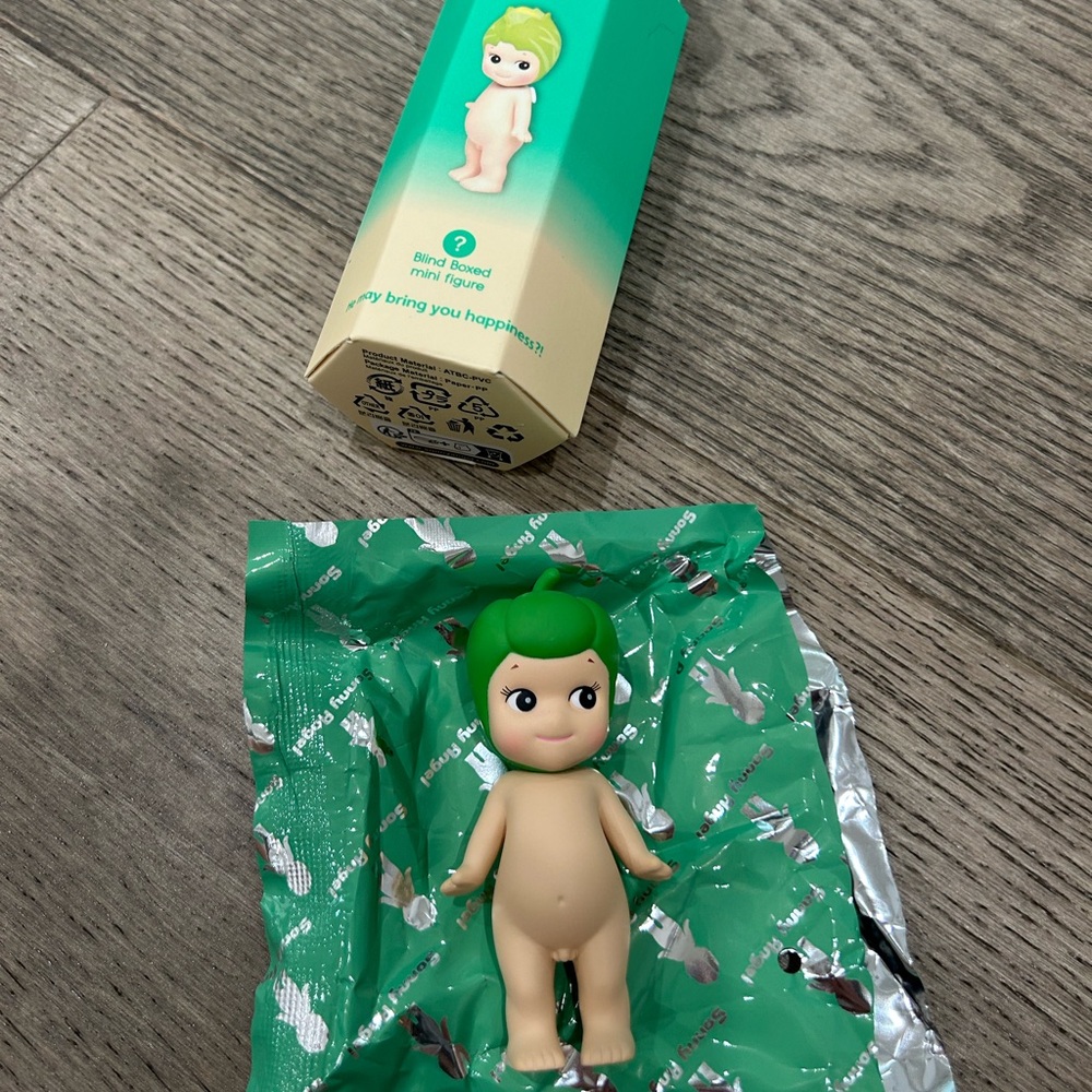 Brand new just opened Sonny Angel Green pepper